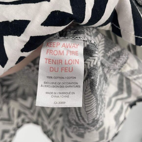 Hatley Womens Tie Front Geometric Print 3/4 Sleeve Blouse Black White Size Large - Picture 7 of 9